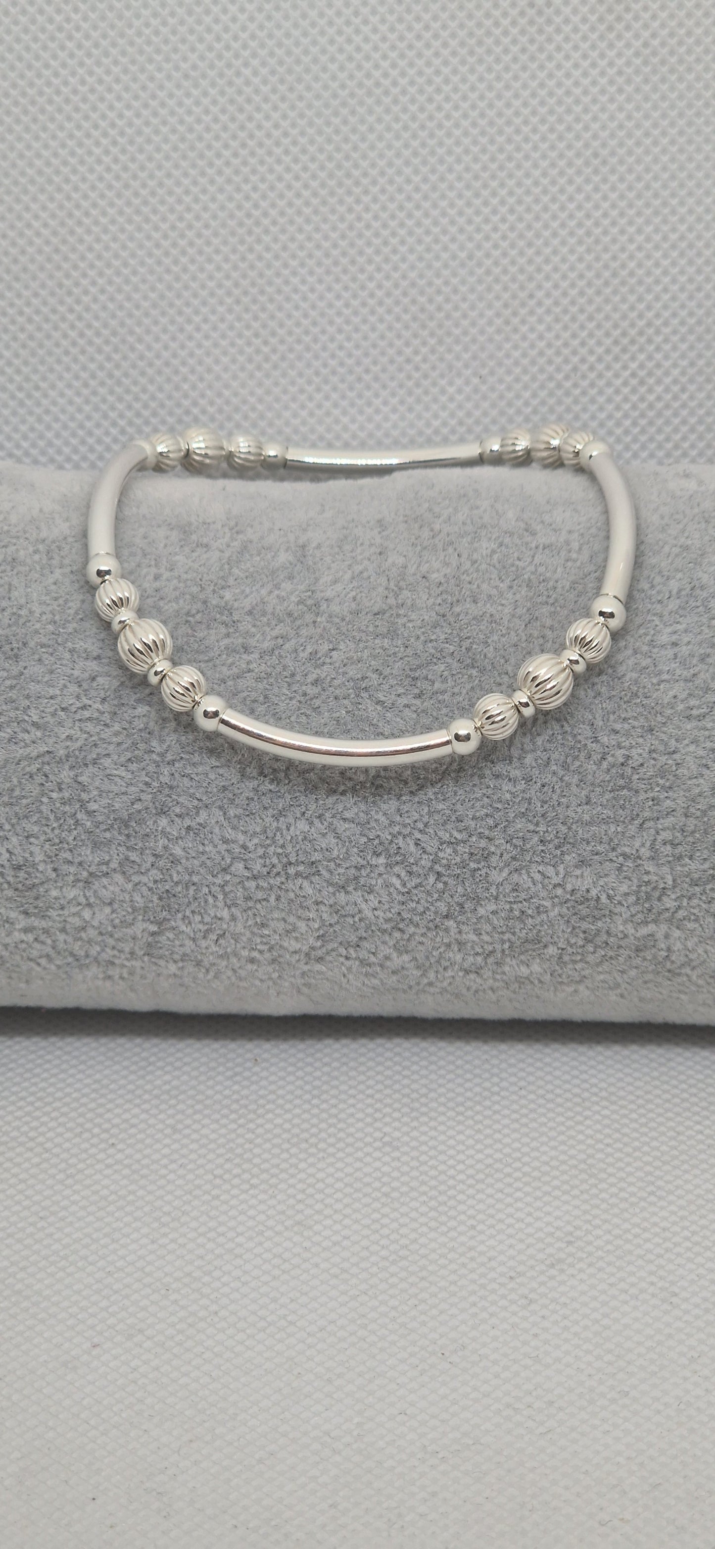 The 'Laura' bangle