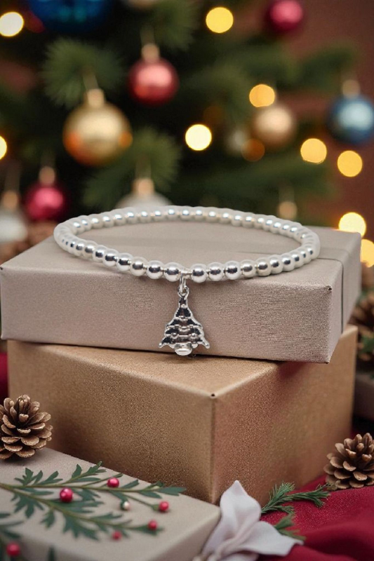 Christmas tree charm bracelet